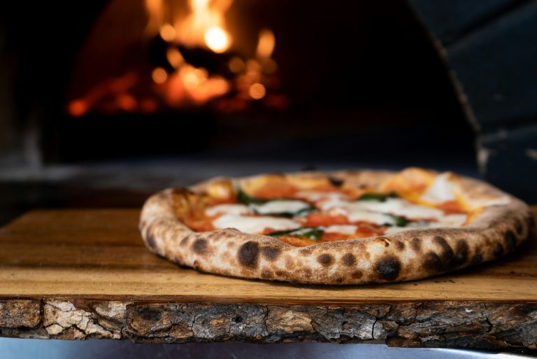Najlepsza pizzeria w Białymstoku – ranking miejsc, w których pizza naprawdę ma znaczenie